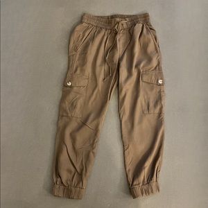 Dress Forum cropped cargo pants; never worn; olive green